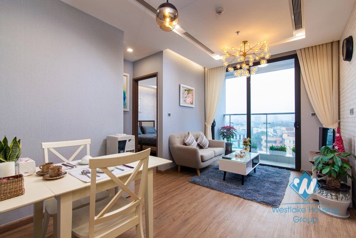 A gorgeous 1 bedroom apartment for rent in Vinhome Metropolis, Ba dinh